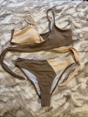 SHEIN Brown Two-Tone Ribbed Bikini Set